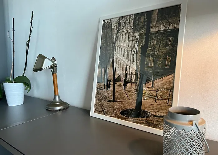 Apartment Above Eiffel Tower View Balcony