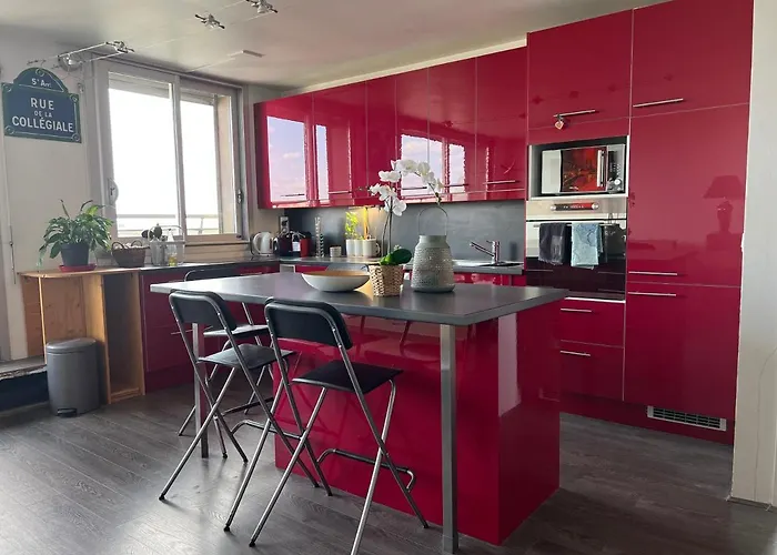 Above Eiffel Tower View Balcony *