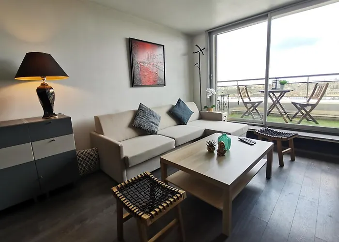 Apartment Above Eiffel Tower View Balcony